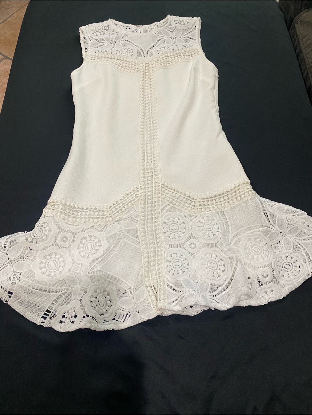 Women's White Lace Trim Sleeveless Dress